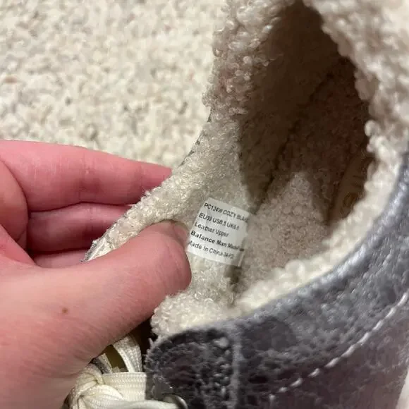 Aetrex Cozy Blake Silver Sneakers Sz 8.5 Womens Leather Metallic Comfort - Picture 8 of 8